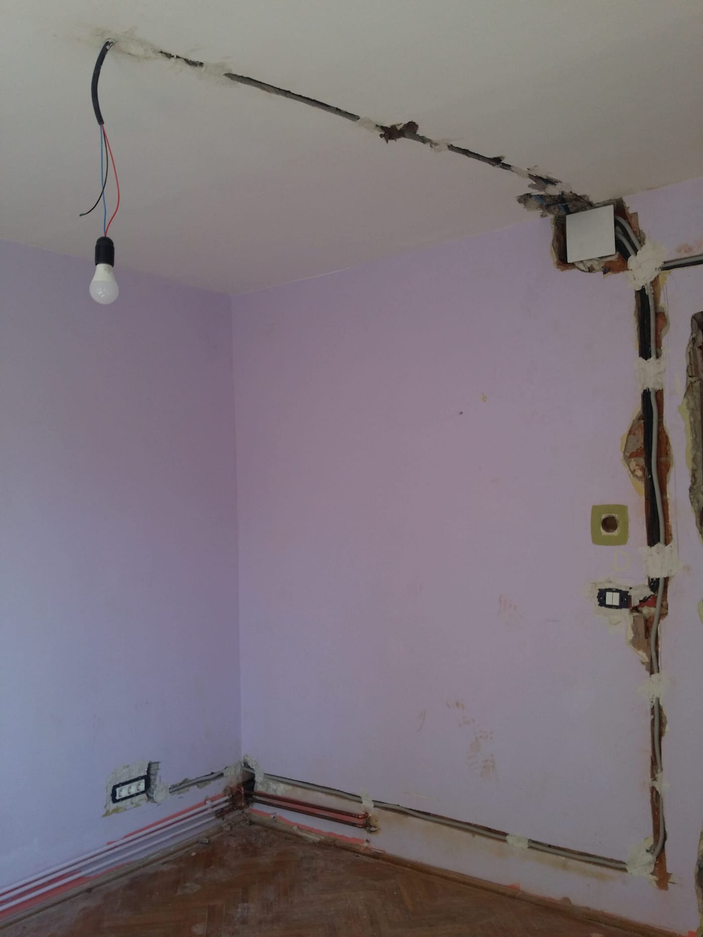 Instalații Electrice